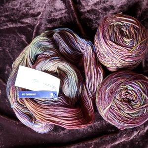 100% Peruvian Merino knitting wool